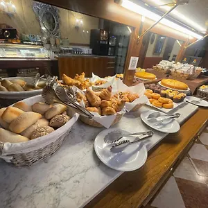 Fontana Hotel Venice